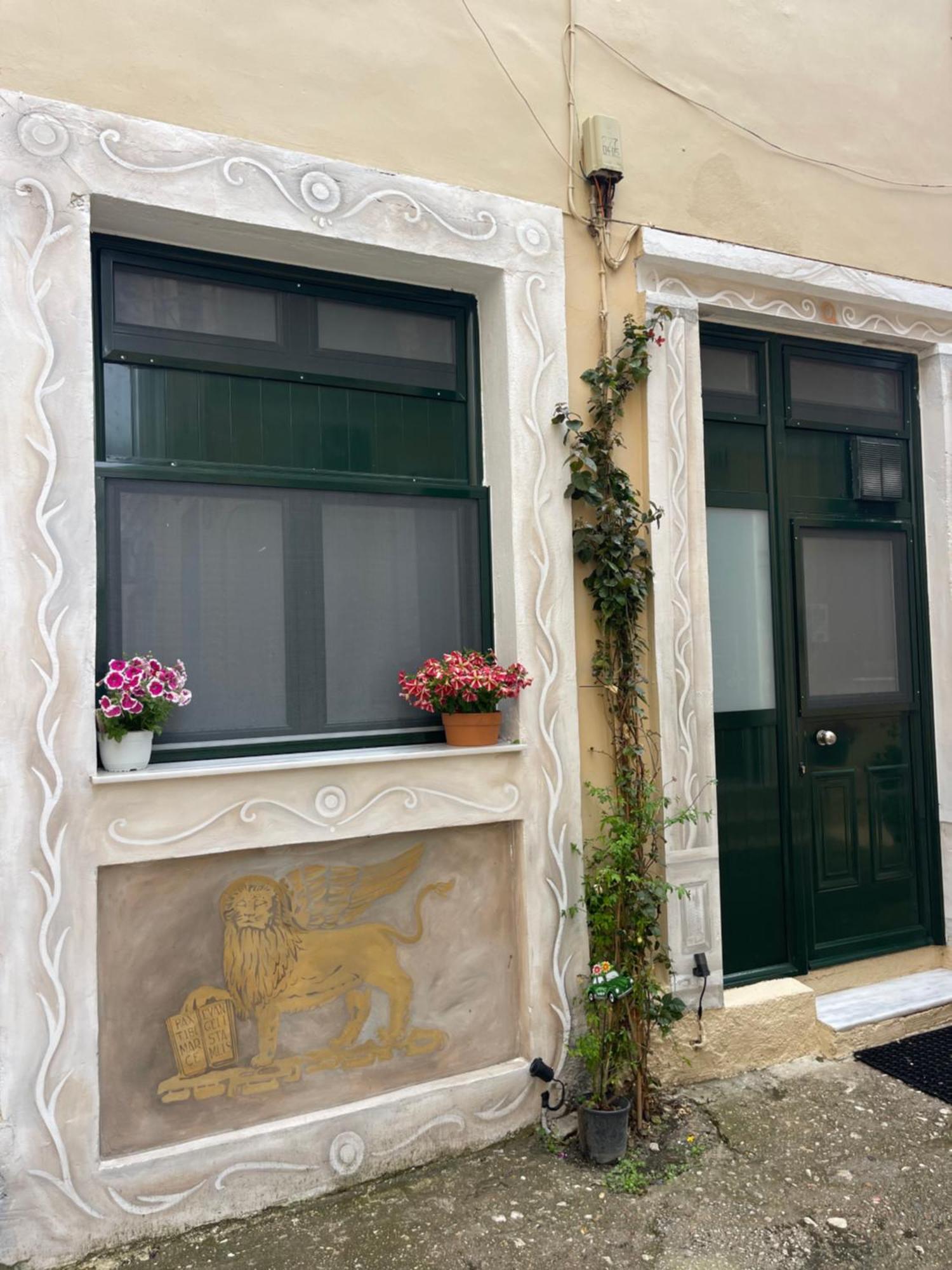 Q Rocco Apartments, Corfu Town Ngoại thất bức ảnh